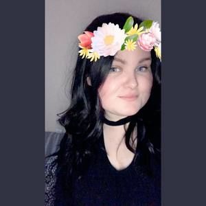 Meet your Posher, Brittney